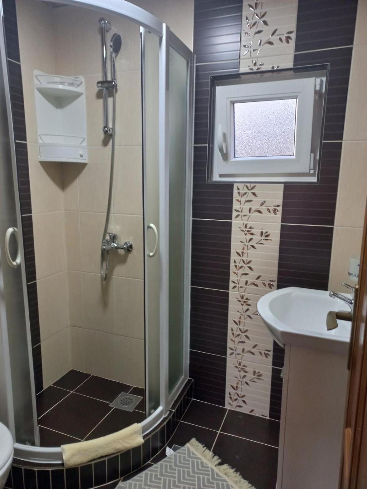 Nana Dea 2 Apartment Utjeha Luaran gambar