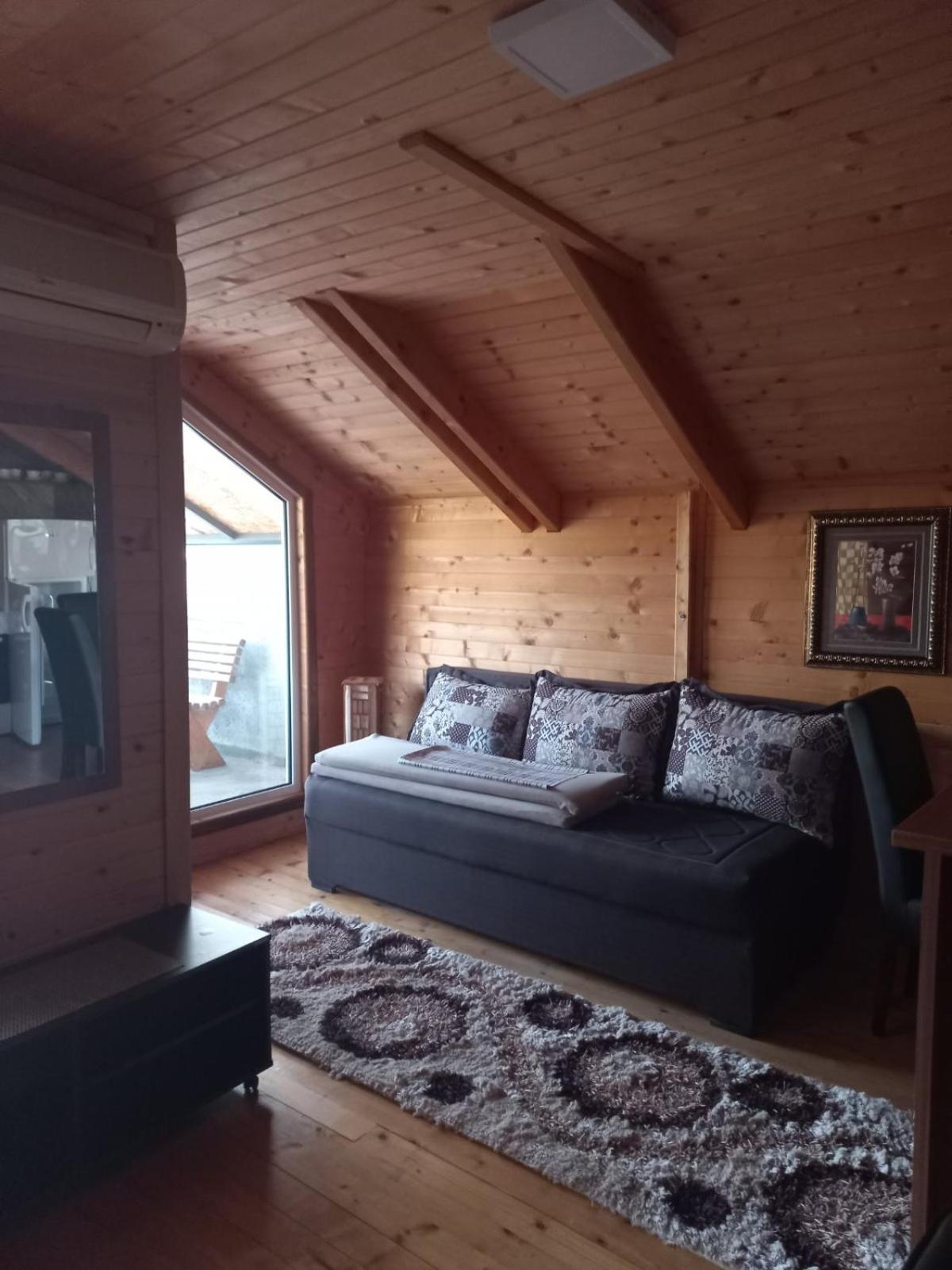 Nana Dea 2 Apartment Utjeha Luaran gambar