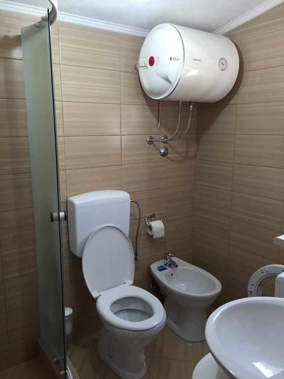Nana Dea 2 Apartment Utjeha Luaran gambar