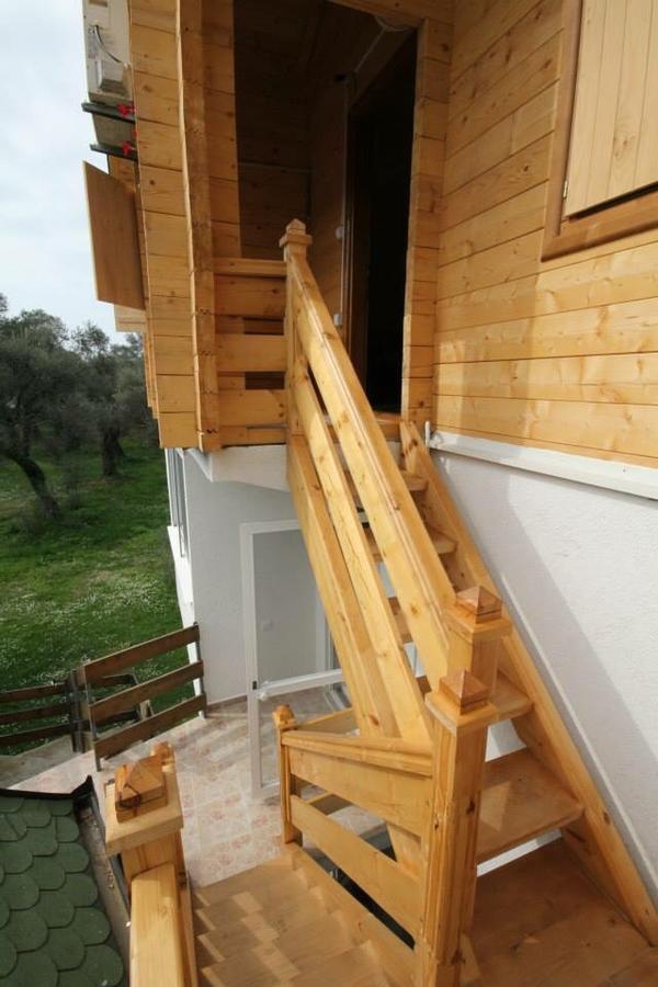 Nana Dea 2 Apartment Utjeha Luaran gambar